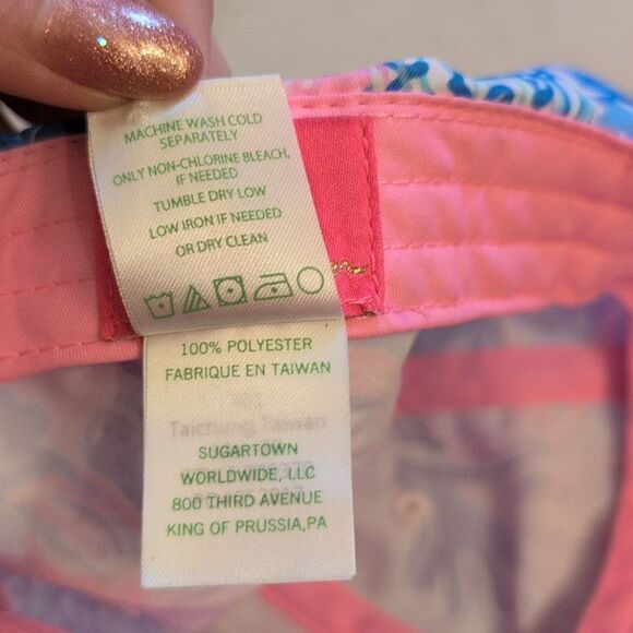 Lilly Pulitzer Run Around Hat Shade Seekers Saltwater Blue Pink Coral Print main image 11